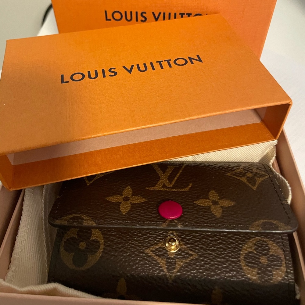 Louis Vuitton key holder pouch